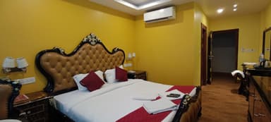 N k Grand Days hotel - Royal Executive Room