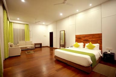 Wayanad Wild - CGH Earth - Deluxe Room with Jacuzzi