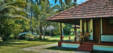 Coconut Lagoon - CGH Earth Resort - Heritage Bungalow