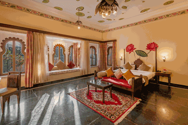 Sterling Jaisinghgarh Udaipur - Royal Suite